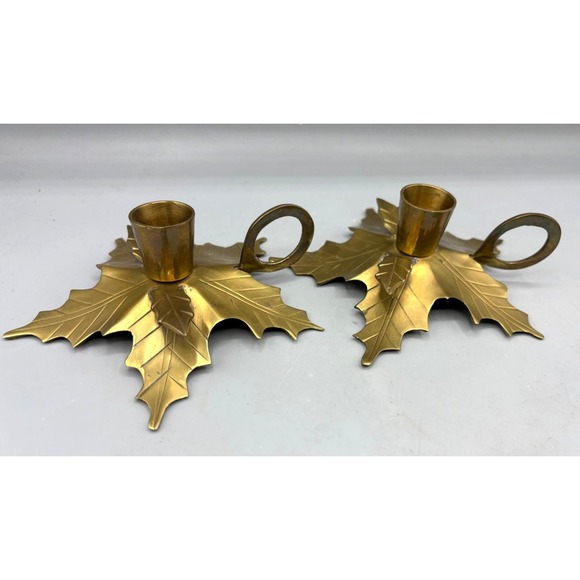 Vtg Pair Brass Leaf Shaped Candle Holders Loop Handles - Picture 1 of 5